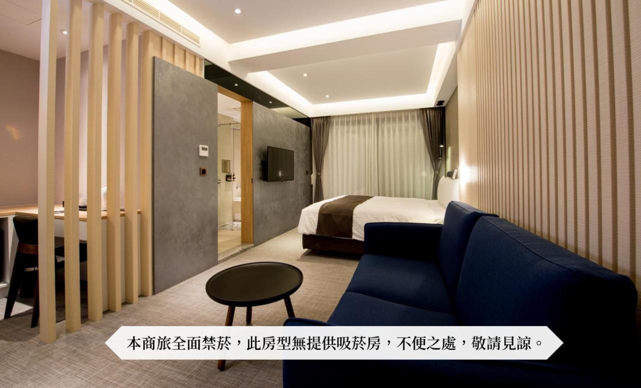 He-Jia Hotel Miaoli Exterior foto